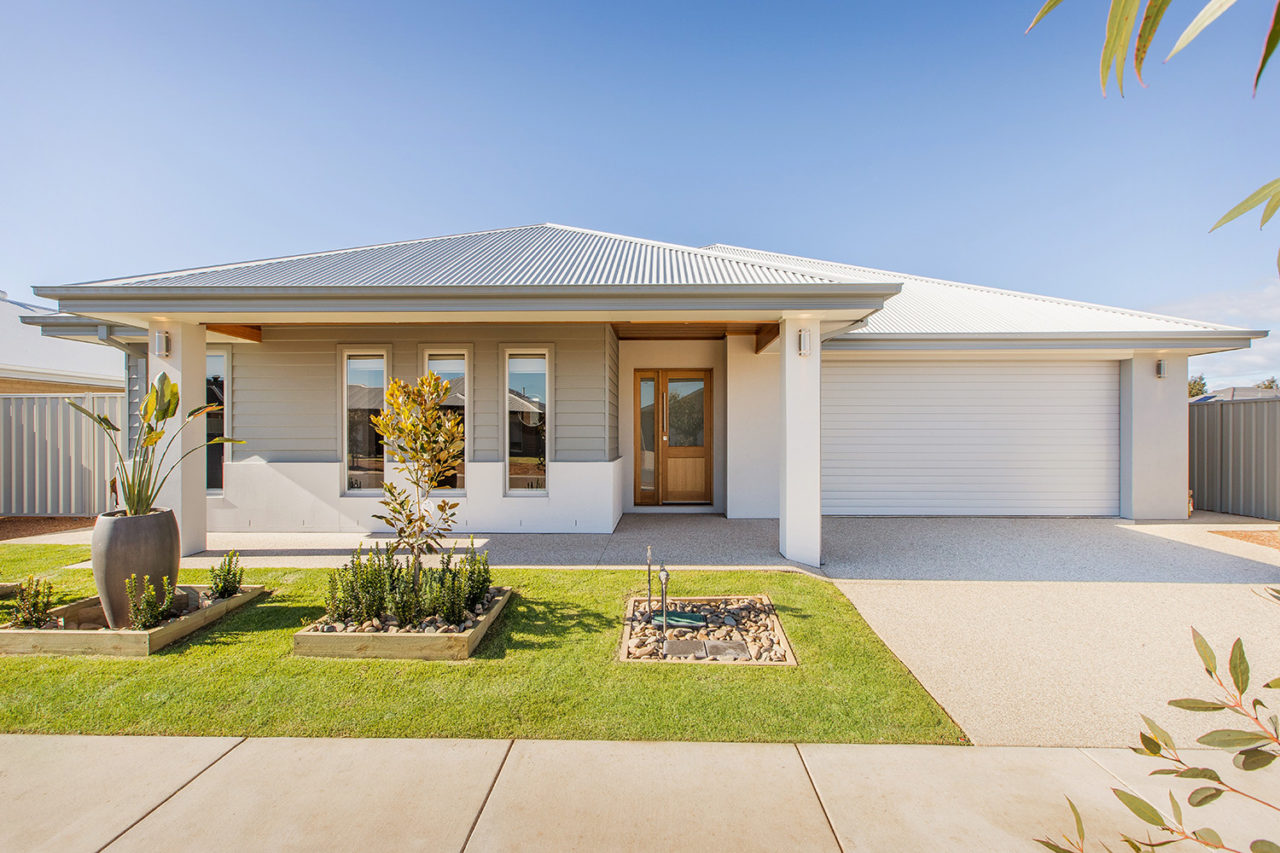 Previous Display Homes Lekeal